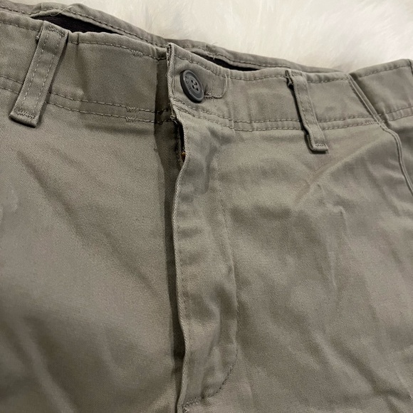 Lee Men’s Gray Slacks Dress Pants 32X30 Straight fit Extreme Comfort - Picture 4 of 4